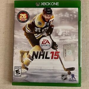 NHL 15 for XBOX One w case and manual